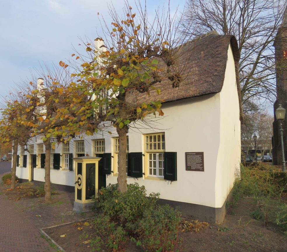 Start architectuurfietstocht met gids