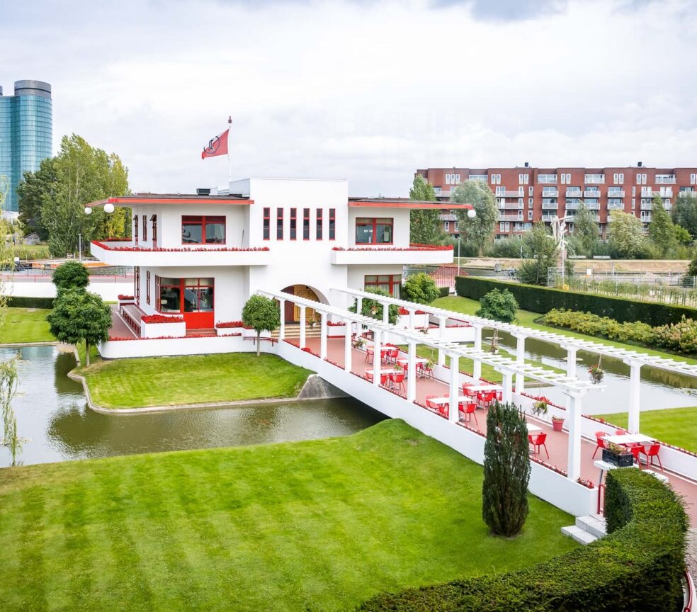 Grand Café geopend