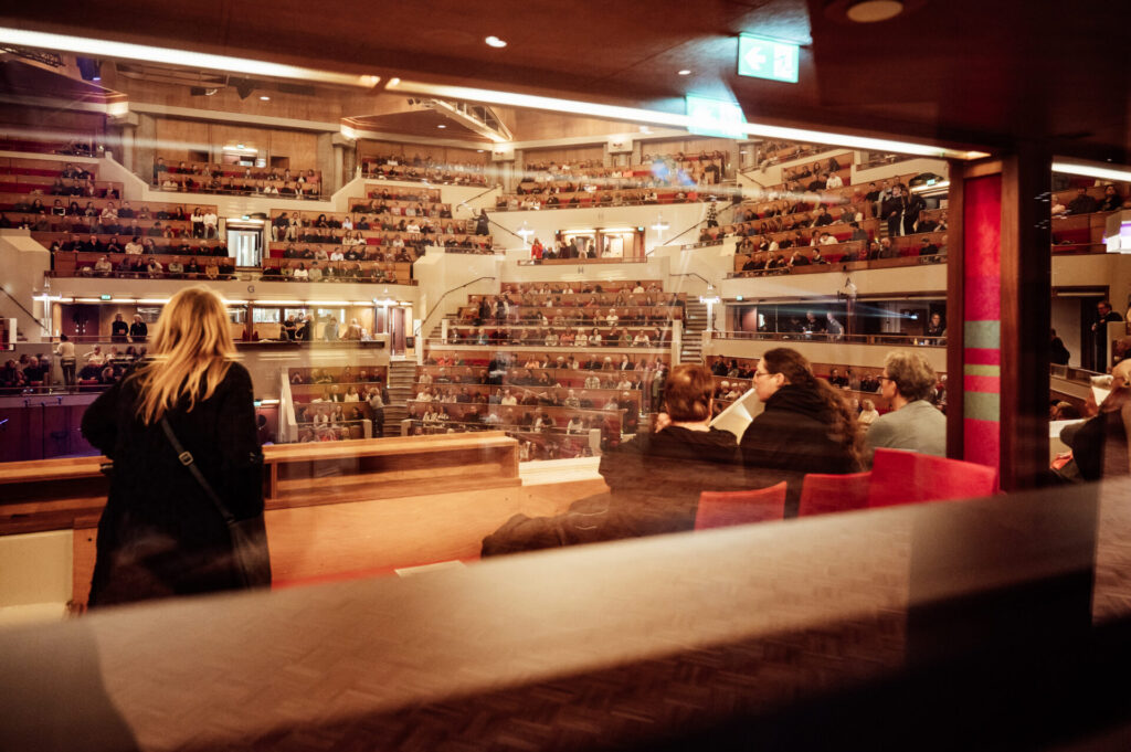 Film Grote Zaal, Grote Dromen