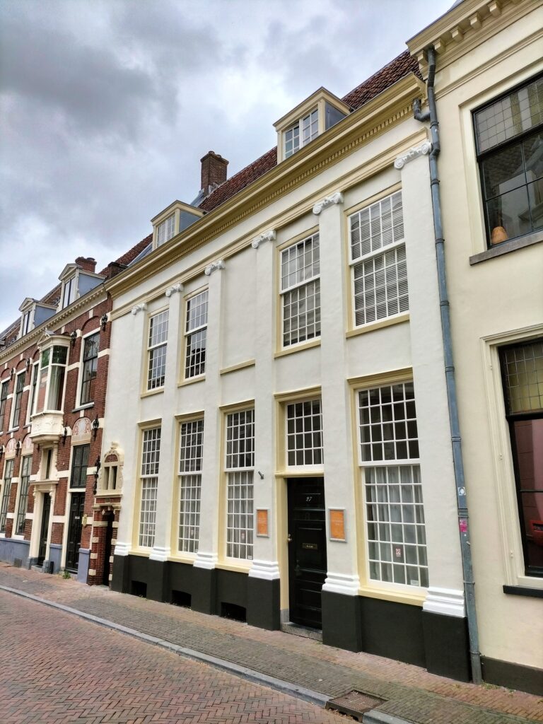 Vrij Katholieke Kerk (Herenstraat 27)