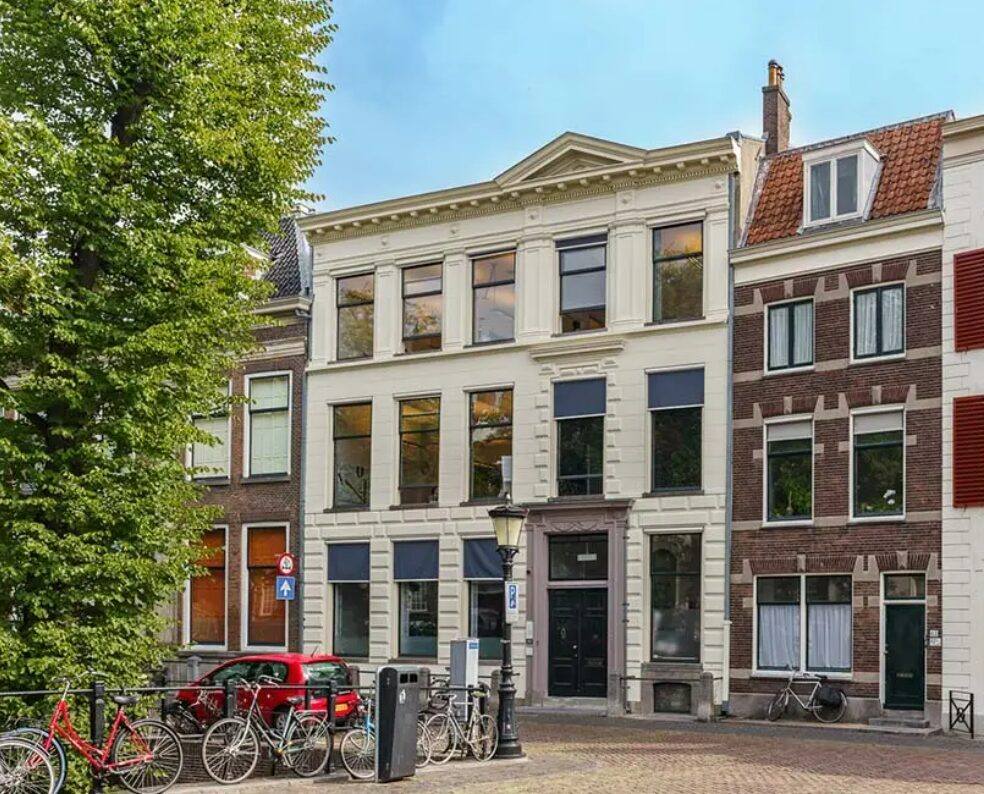 Quinton House (Nieuwegracht 60)