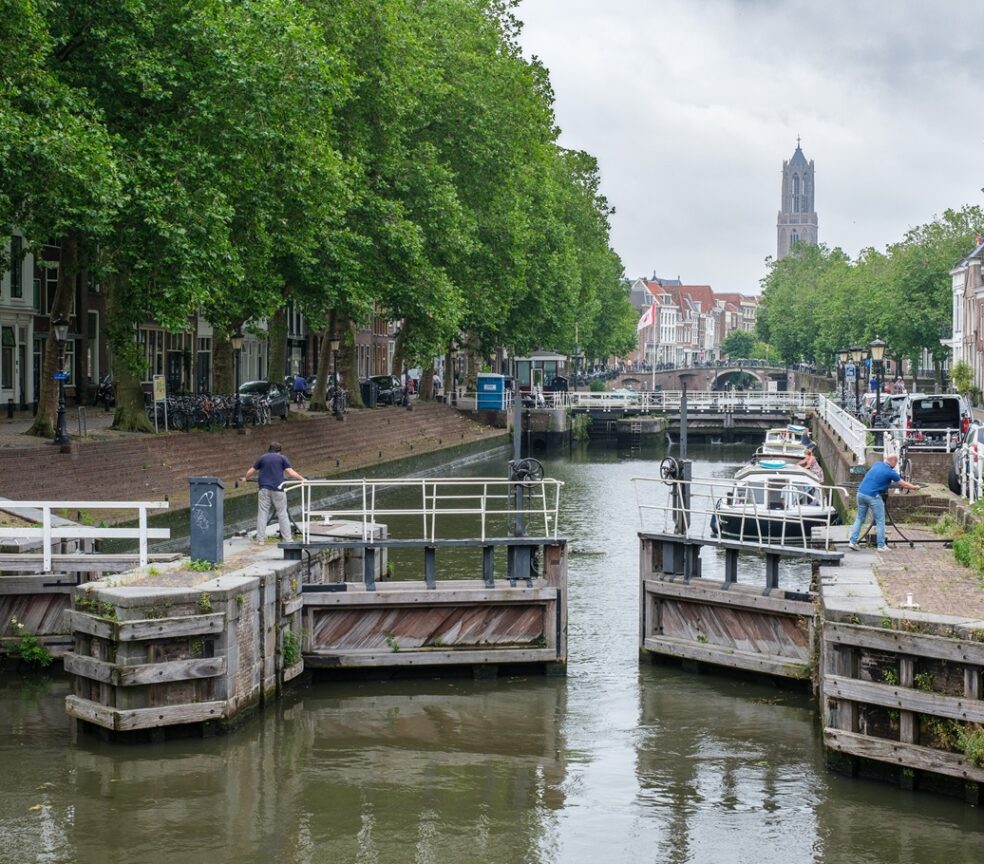 Fietsroute langs watererfgoed: sluizen, kanalen, grachten en singels